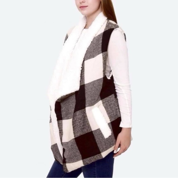 De La Chic Vest, NWT, One size fits all - Picture 2 of 2